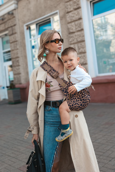 Toddler Carrier in Caramel Leo